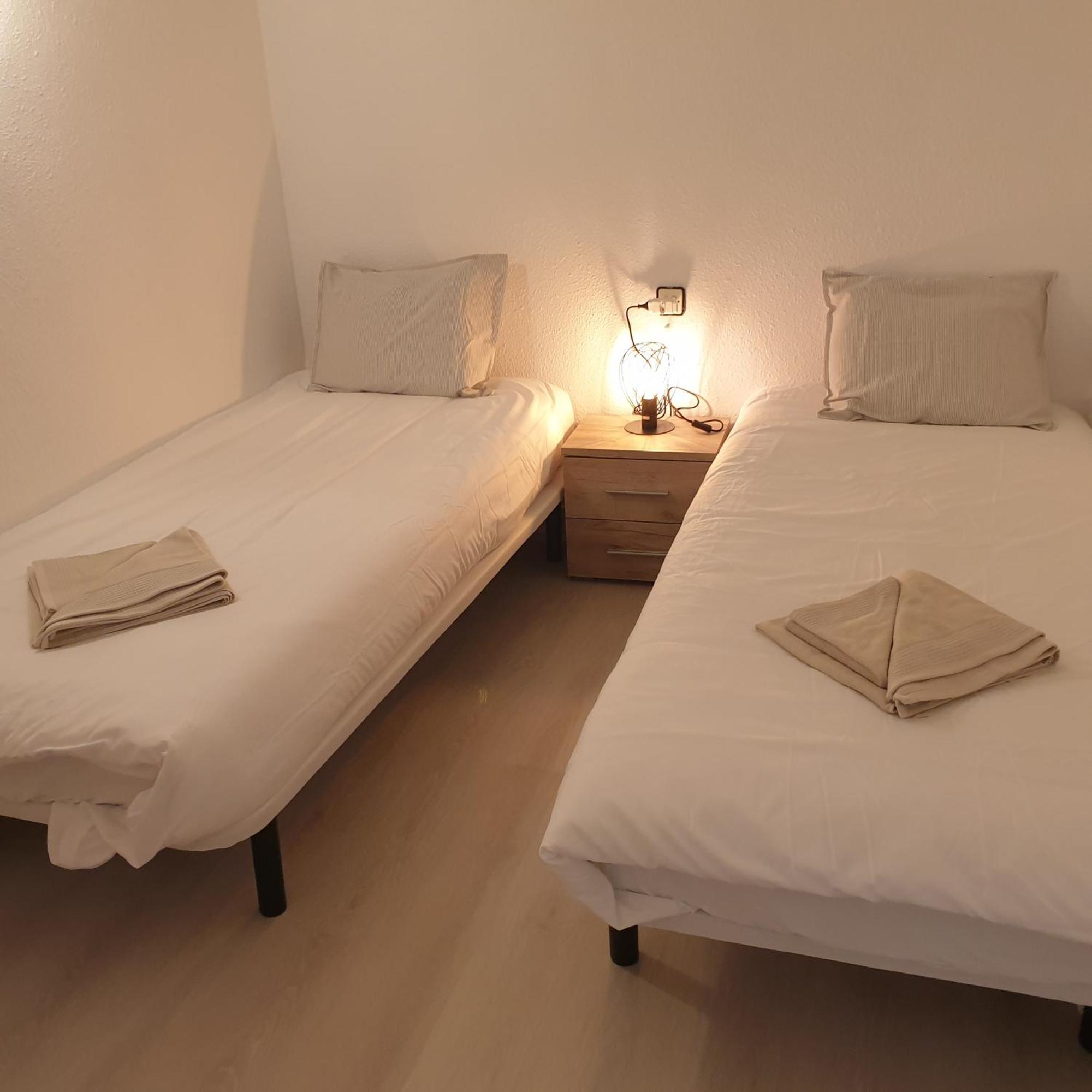 Sea View Apartment Beach Front Punta Prima ตอร์เรเวียคา ภายนอก รูปภาพ